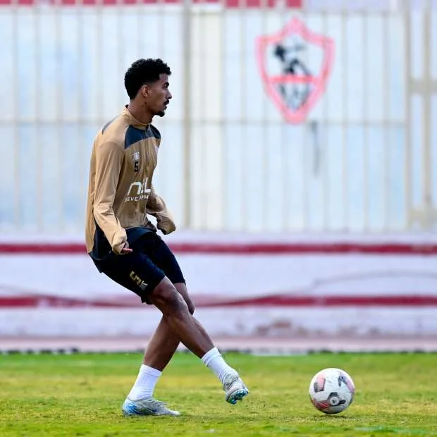 عاجل: 3 عروض دولية لحسام عبدالمجيد واستجابة حاسمة من الزمالك عاجل: 3 عروض دولية لحسام عبدالمجيد واستجابة حاسمة من الزمالك