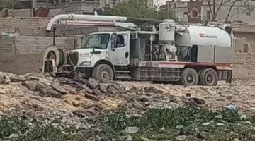 مجلس مدينة العريش يتخذ إجراءات للحد من مشكلة مياه الصرف الصحي في منطقة الصفا