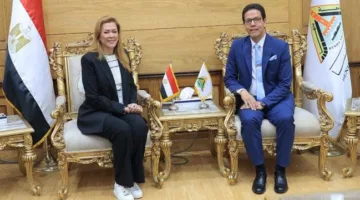 المدير التنفيذي للأكاديمية الوطنية للتدريب تلقي محاضرة عن التدريب وتحديات وظائف المستقبل في جامعة بنها