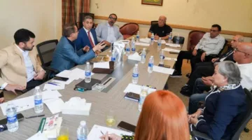أمانة المشروعات الصغيرة بحزب الجبهة الوطنية تناقش خطتها لتحويل القرى إلى مجتمعات منتجة