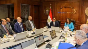 وزيرا التنمية المحلية والإسكان يترأسان اجتماع اللجنة العليا لتراخيص المحال العامة