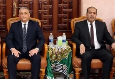 محافظ الإسماعيلية يعزي عائلة الشهيد محمد سليمان