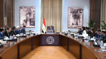 مدبولي يقدم مجموعة من الاقتراحات لخفض نسبة الدين إلى الناتج المحلي الإجمالي