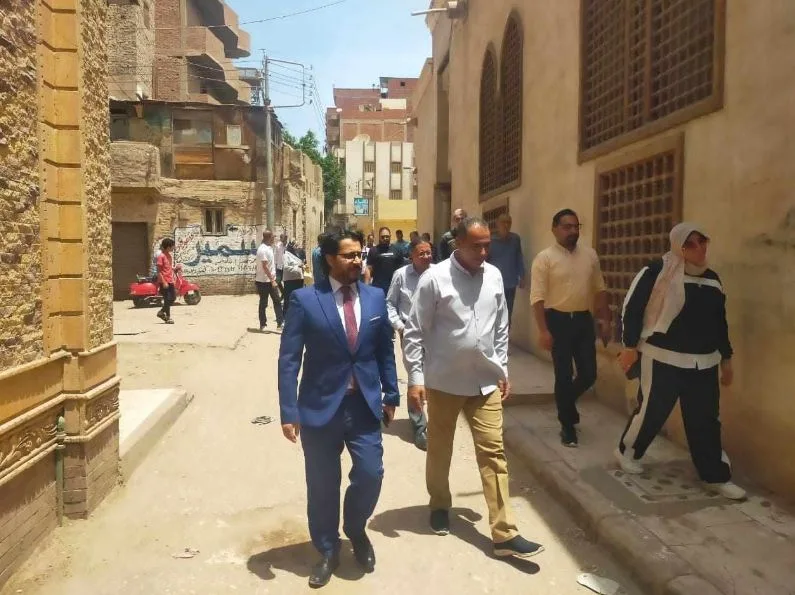 لجنة من وزارة السياحة والآثار تقوم بزيارة جامع المتولي الأثري في المحلة لجنة من وزارة السياحة والآثار تقوم بزيارة جامع المتولي الأثري في المحلة