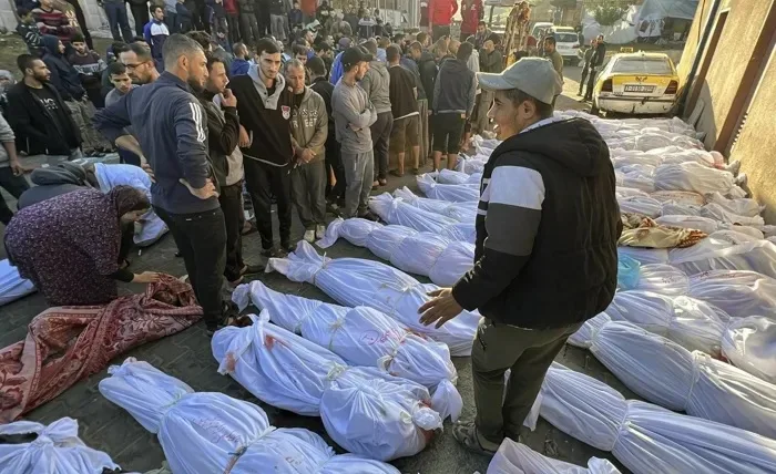 مقتل 60 فرداً على الأقل نتيجة للقصف الإسرائيلي على غزة خلال 24 ساعة الماضية مقتل 60 فرداً على الأقل نتيجة للقصف الإسرائيلي على غزة خلال 24 ساعة الماضية