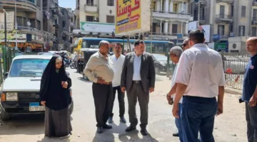 نائب محافظ القاهرة يطلب من رؤساء الأحياء مراقبة التزام أصحاب المحلات بمواعيد الإغلاق الصيفية.