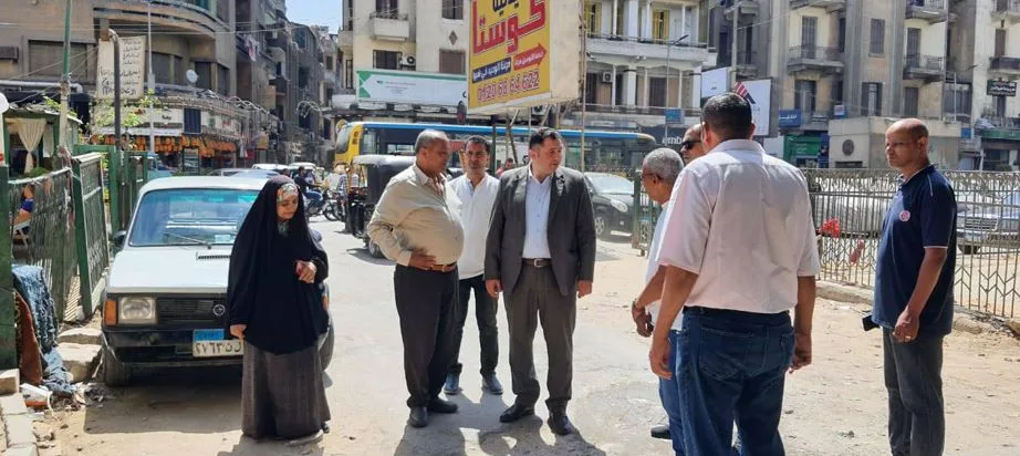 نائب محافظ القاهرة يطلب من رؤساء الأحياء مراقبة التزام أصحاب المحلات بمواعيد الإغلاق الصيفية. نائب محافظ القاهرة يطلب من رؤساء الأحياء مراقبة التزام أصحاب المحلات بمواعيد الإغلاق الصيفية.