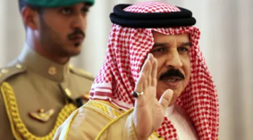 ملك البحرين يغادر إلى السعودية للمشاركة في القمة الخليجية الأمريكية