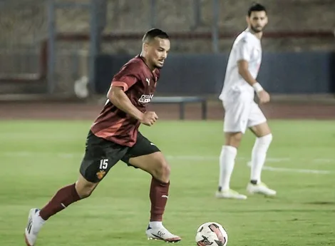فخري لاكاي مستبعد من حسابات سيراميكا كليوباترا في مواجهة بيراميدز