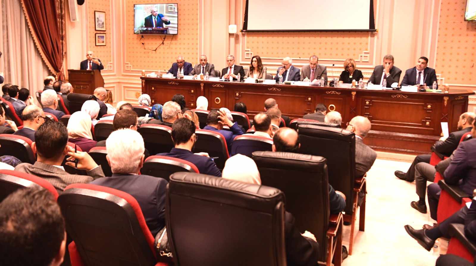 النواب يطالبون بتحديث بيانات الجهاز المركزي للإحصاء للبت في الإيجار القديم النواب يطالبون بتحديث بيانات الجهاز المركزي للإحصاء للبت في الإيجار القديم