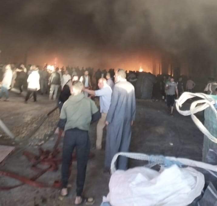 نشوب حريق في محطة بطاطس بكوم حمادة بالبحيرة نشوب حريق في محطة بطاطس بكوم حمادة بالبحيرة