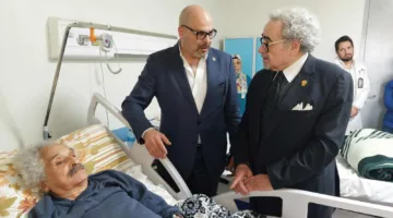 وفد برئاسة نقيب الكتاب يزور الروائى الكبير صنع الله إبراهيم في معهد ناصر