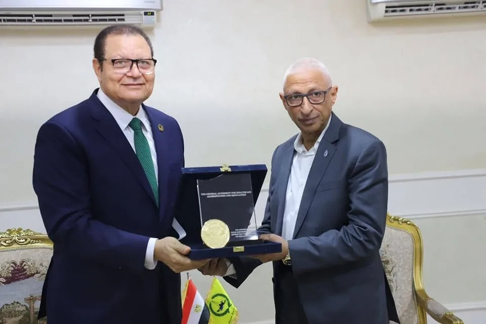 شمال سيناء تستقبل وفدا من هيئة الاعتماد والرقابة الصحية لإطلاق برنامج متطلبات جهار للسلامة شمال سيناء تستقبل وفدا من هيئة الاعتماد والرقابة الصحية لإطلاق برنامج متطلبات جهار للسلامة