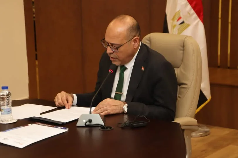وزير العمل يطلب الإسراع في متابعة حالات العمال غير النظاميين المتضررين من حادث انقلاب سيارة نصف نقل في المنوفية