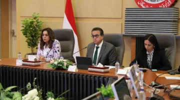 وزير الصحة يبرز أهمية التنمية البشرية في الوصول إلى أهداف رؤية مصر 2030
