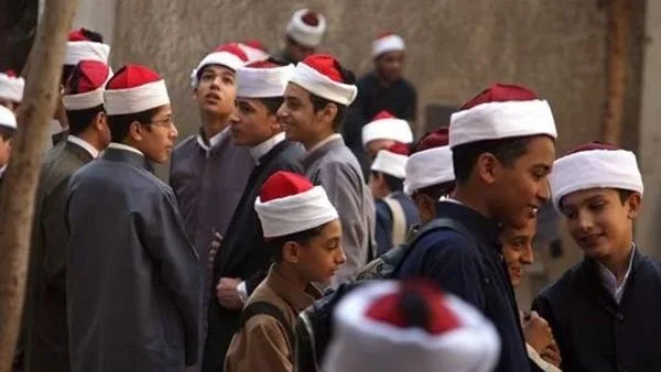قطاع المعاهد يحدد مواعيد مراجعات الليل قبل الامتحانات لطلاب الثانوية الأزهرية