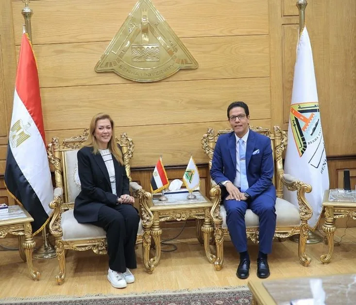 محافظ القليوبية يبحث مع المدير التنفيذي للأكاديمية الوطنية للتدريب سبل رفع كفاءة العاملين بالمحافظة محافظ القليوبية يبحث مع المدير التنفيذي للأكاديمية الوطنية للتدريب سبل رفع كفاءة العاملين بالمحافظة
