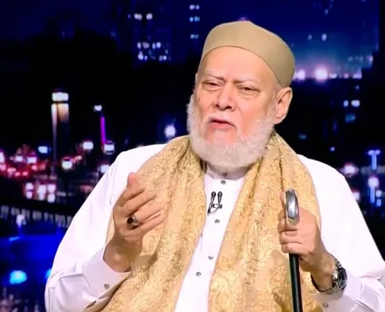 علي جمعة مدافعا عن حديث الذباب: مش معمول لملكة إنجلترا علي جمعة مدافعا عن حديث الذباب: مش معمول لملكة إنجلترا