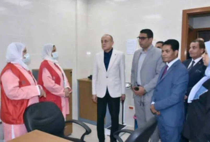 محافظ الأقصر ي inaugurates مركز تنمية وصحة الأسرة في قرية الديمقراط محافظ الأقصر ي inaugurates مركز تنمية وصحة الأسرة في قرية الديمقراط