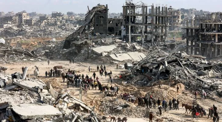 الاحتلال يستأنف قصف المنطقة المحيطة بالمستشفى الأوروبي في غزة للتحقق من تصفية شقيق يحيى السنوار. الاحتلال يستأنف قصف المنطقة المحيطة بالمستشفى الأوروبي في غزة للتحقق من تصفية شقيق يحيى السنوار.