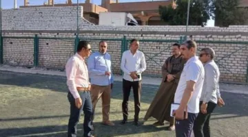 محافظ أسيوط: بدء تطوير ملعب النجيل الصناعي بمركز شباب بني رافع