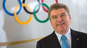 رئيس اللجنة الأولمبية الدولية يهنيء الحسيني برئاسة الاتحاد الدولي للسلاح