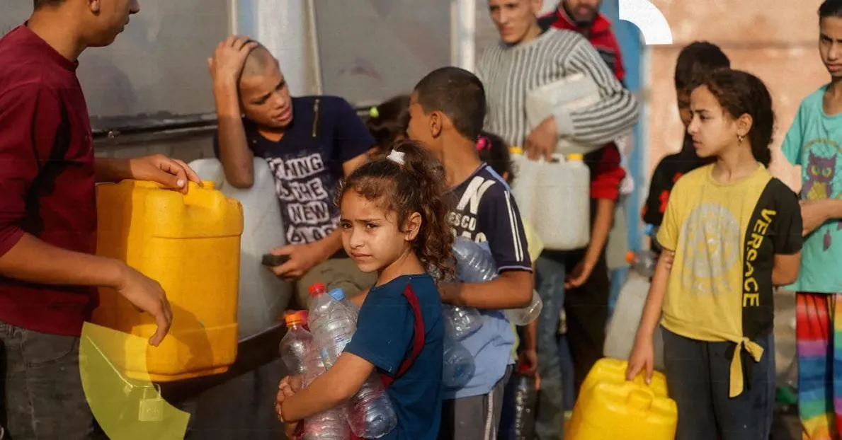 الأمم المتحدة: قطع إسرائيل لمياه الشرب في غزة قنبلة صامتة لكنها مميتة الأمم المتحدة: قطع إسرائيل لمياه الشرب في غزة قنبلة صامتة لكنها مميتة
