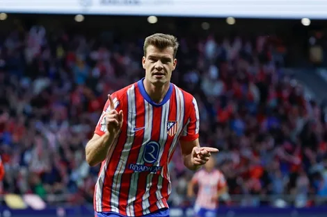 سوبر هاتريك سورلوث يقود أتلتيكو مدريد للفوز أمام ريال سوسيداد سوبر هاتريك سورلوث يقود أتلتيكو مدريد للفوز أمام ريال سوسيداد