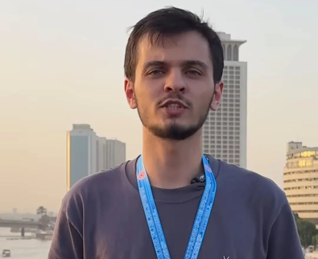 آخرهم بطل تركي تخلص من ميداليته الذهبية كعلامة على دعمه لفلسطين.. الرياضيون الذين دفعوا ثمن مواقفهم آخرهم بطل تركي تخلص من ميداليته الذهبية كعلامة على دعمه لفلسطين.. الرياضيون الذين دفعوا ثمن مواقفهم