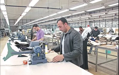 المسار الأخضر كمدخل لتعزيز الصناعة المصرية والصادرات المسار الأخضر كمدخل لتعزيز الصناعة المصرية والصادرات