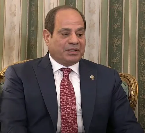 الرئيس السيسي: مصر عنصر استقرار كبير في المنطقة.. ونسعى لوقف إطلاق النار في غزة الرئيس السيسي: مصر عنصر استقرار كبير في المنطقة.. ونسعى لوقف إطلاق النار في غزة