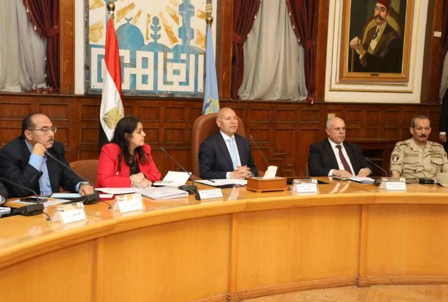 عمدة القاهرة: خدمة المواطن هي الهدف الرئيس للتعاون بين نواب المجلس والجهات التنفيذية في العاصمة عمدة القاهرة: خدمة المواطن هي الهدف الرئيس للتعاون بين نواب المجلس والجهات التنفيذية في العاصمة