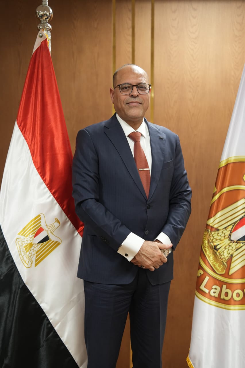 وزير العمل محمد جبران 