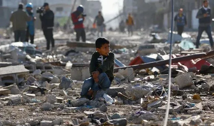 40 ألف يتيم جديد في غزة جراء العدوان الإسرائيلي 40 ألف يتيم جديد في غزة جراء العدوان الإسرائيلي