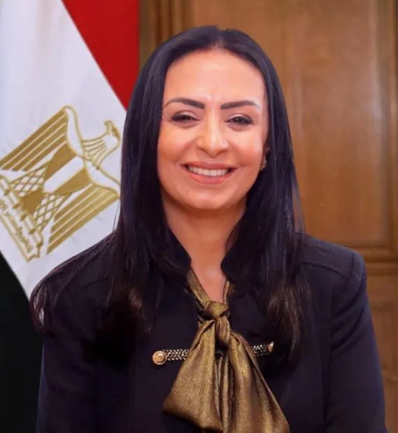 وزيرة التضامن: نستهدف حوكمة إجراءات الأسر البديلة الكافلة لتوفير الرعاية الشاملة للأطفال وزيرة التضامن: نستهدف حوكمة إجراءات الأسر البديلة الكافلة لتوفير الرعاية الشاملة للأطفال