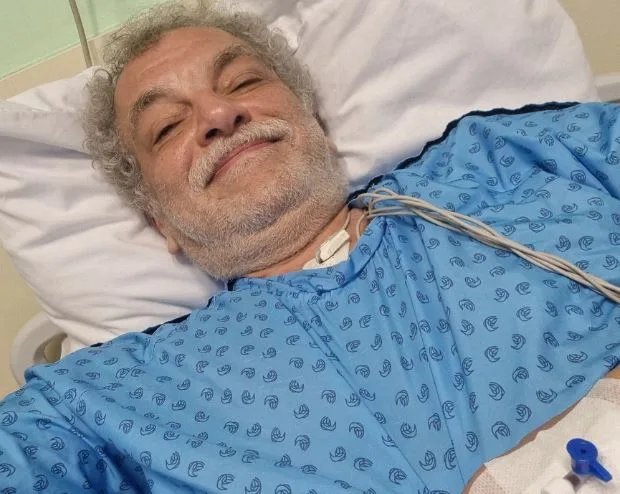 المخرج أشرف فايق يجري عملية جراحية بالقلب المخرج أشرف فايق يجري عملية جراحية بالقلب