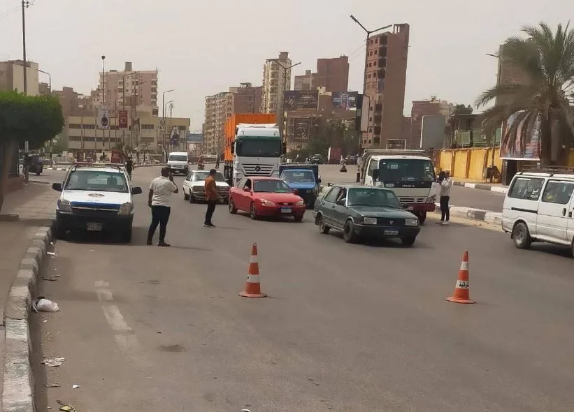 جهاز شئون البيئة ينفذ حملة لفحص عوادم السيارات في الشرقية جهاز شئون البيئة ينفذ حملة لفحص عوادم السيارات في الشرقية
