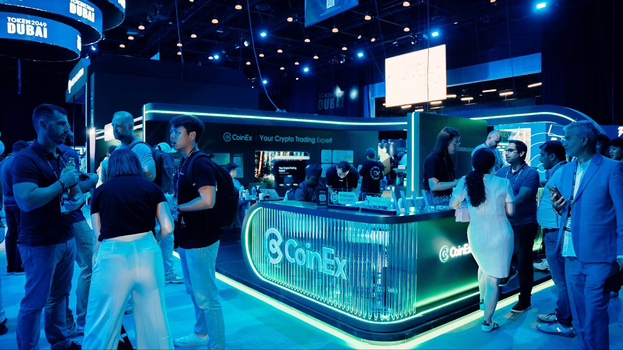 CoinEx تعود كراعي بلاتيني لمؤتمر TOKEN2049 في دبي CoinEx تعود كراعي بلاتيني لمؤتمر TOKEN2049 في دبي
