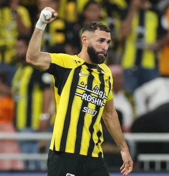 بنزيما يقود هجوم الاتحاد أمام النصر في الدوري السعودي بنزيما يقود هجوم الاتحاد أمام النصر في الدوري السعودي