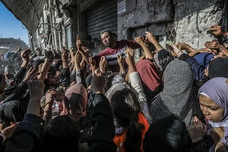 غزة: توقف المخابز المدعومة دوليًا بعد ثلاثة أيام من استئناف نشاطها