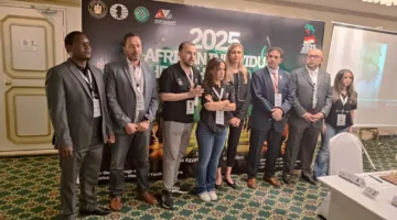 رئيس الاتحاد الدولي للشطرنج يعبّر عن امتنانه لمصر لاستضافتها البطولة الإفريقية