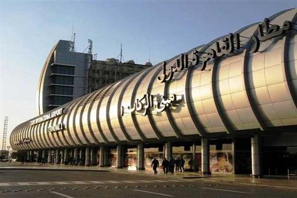 في ظل قيود الطيران الإقليمية، وزارة الطيران: المجال الجوي المصري آمن والمطارات جاهزة للتشغيل.