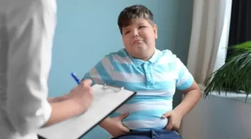 Sadili العوامل السلبية للسمنة البطنية على الذاكرة لدى المراهقين