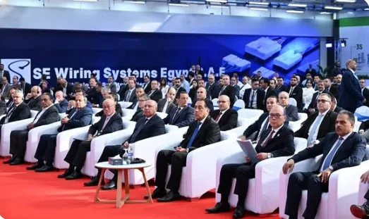 رئيس الوزراء في حفل تدشين مصنع سوميتومو: السوق المصرية تملك كافة العوامل والخصائص الجاذبة للاستثمار رئيس الوزراء في حفل تدشين مصنع سوميتومو: السوق المصرية تملك كافة العوامل والخصائص الجاذبة للاستثمار