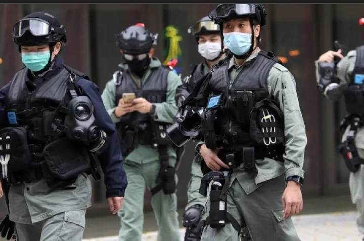 اعتقال شخصين بعد اقتحام مدرسة ابتدائية في طوكيو وإصابة 5 معلمين اعتقال شخصين بعد اقتحام مدرسة ابتدائية في طوكيو وإصابة 5 معلمين