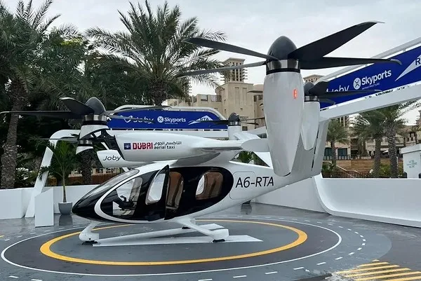 الإمارات تطلق التجربة الأولى لتاكسي جوي قبل نهاية عام 2025.