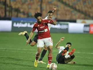 الأهلي يصطدم بالبنك تحت شعار “الفوز هو الخيار الوحيد” لتأمين لقب الدوري.