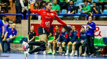 لاعبة يد الأهلي: موسم فريد ورغبة الفريق سر النجاح في المنافسات.