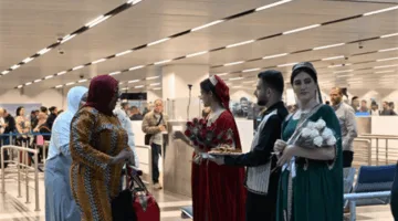 &quot;نتطلّع لوصول مزيد من الإخوة الخليجيين&quot;.. إستقبال رسمي للإماراتيين في مطار بيروت
