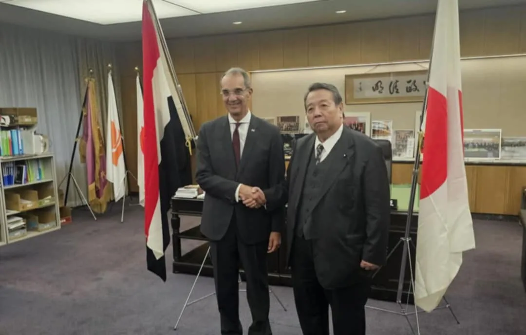 وزير الاتصالات يلتقي محافظ طوكيو لبحث التعاون في مجالات بناء القدرات الرقمية ودعم ريادة الأعمال وزير الاتصالات يلتقي محافظ طوكيو لبحث التعاون في مجالات بناء القدرات الرقمية ودعم ريادة الأعمال